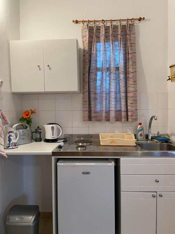 Alikí Villa Gelly'S Studios מראה חיצוני תמונה